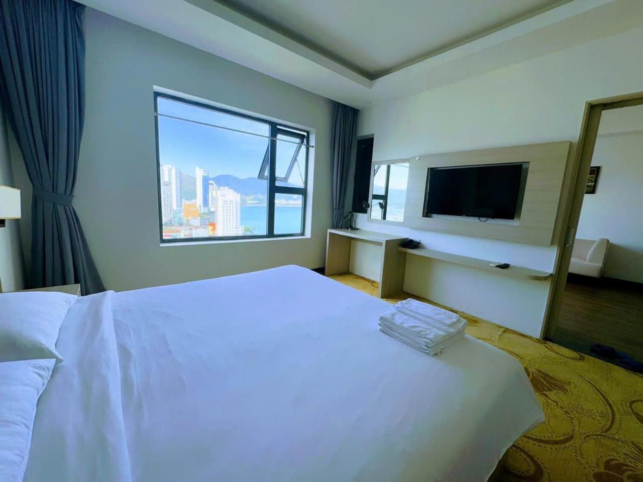 Putin Hotel Nha Trang Luaran gambar