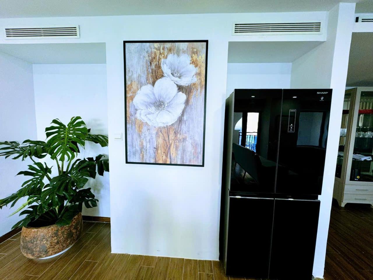 Putin Hotel Nha Trang Luaran gambar