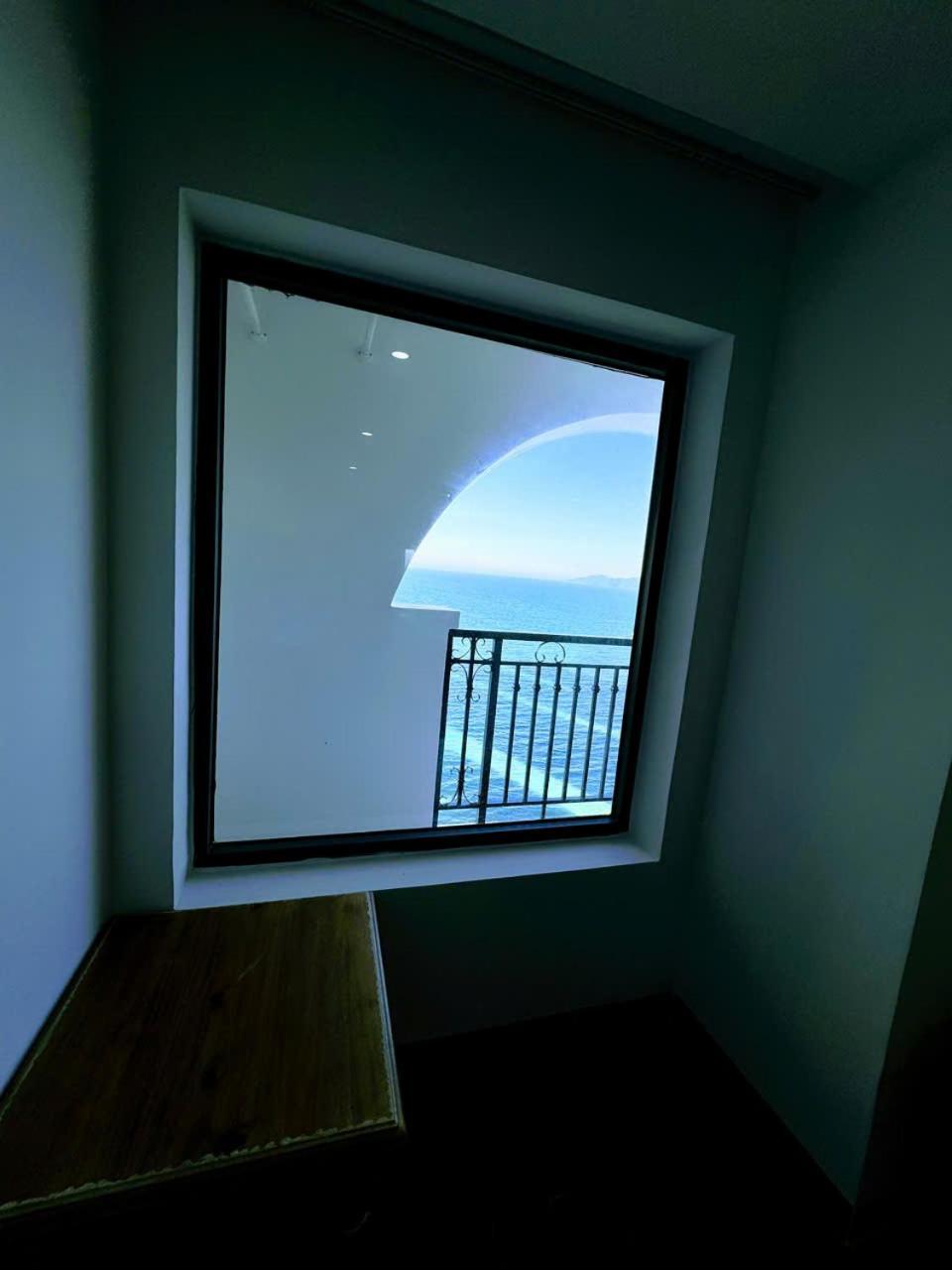 Putin Hotel Nha Trang Luaran gambar