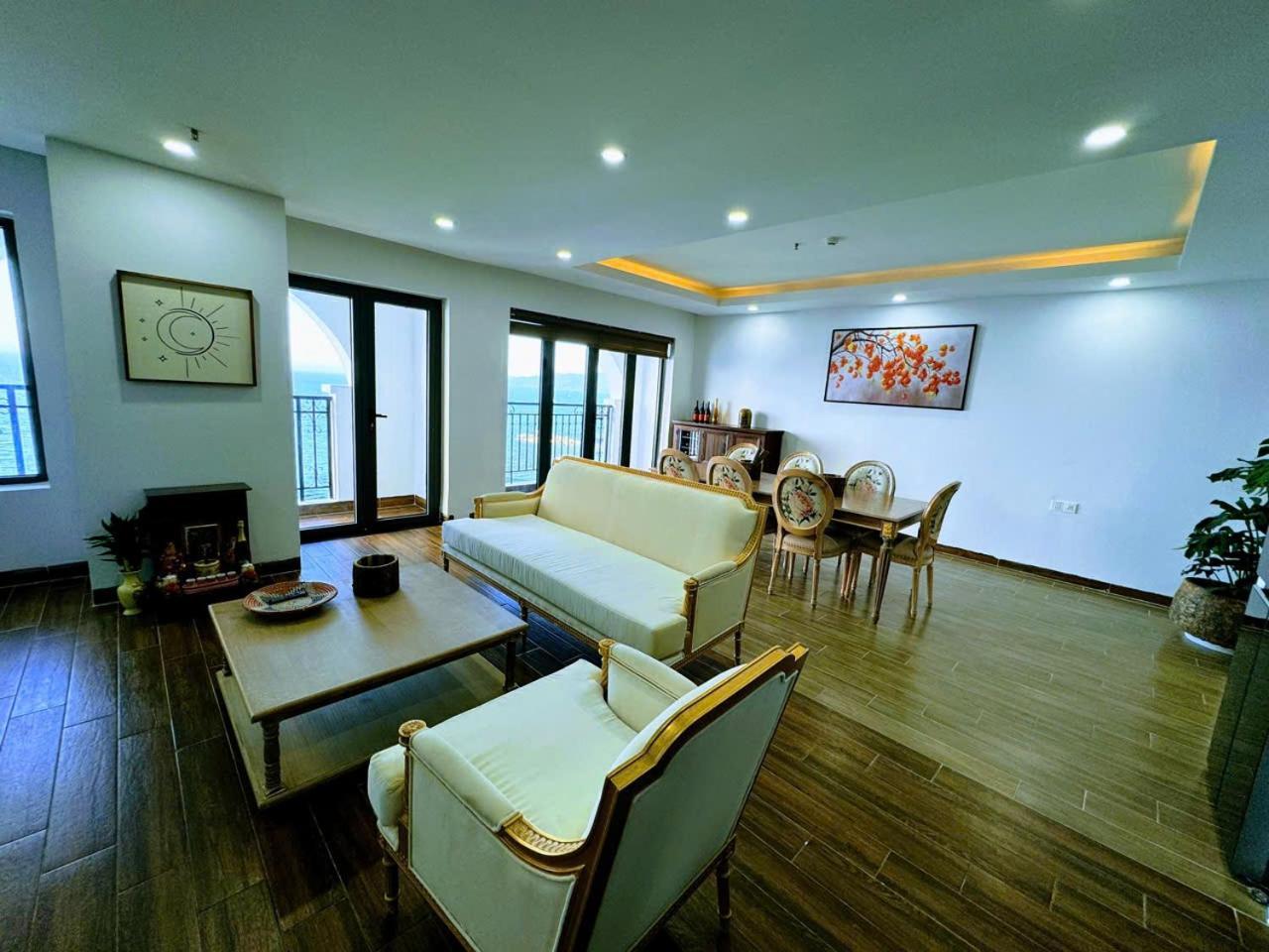 Putin Hotel Nha Trang Luaran gambar