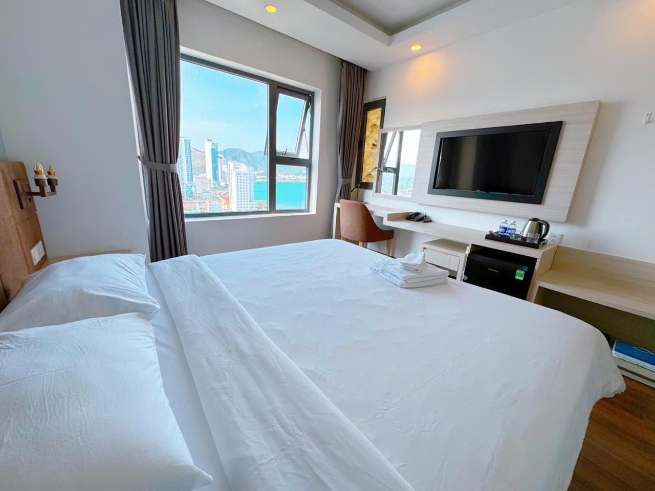 Putin Hotel Nha Trang Luaran gambar
