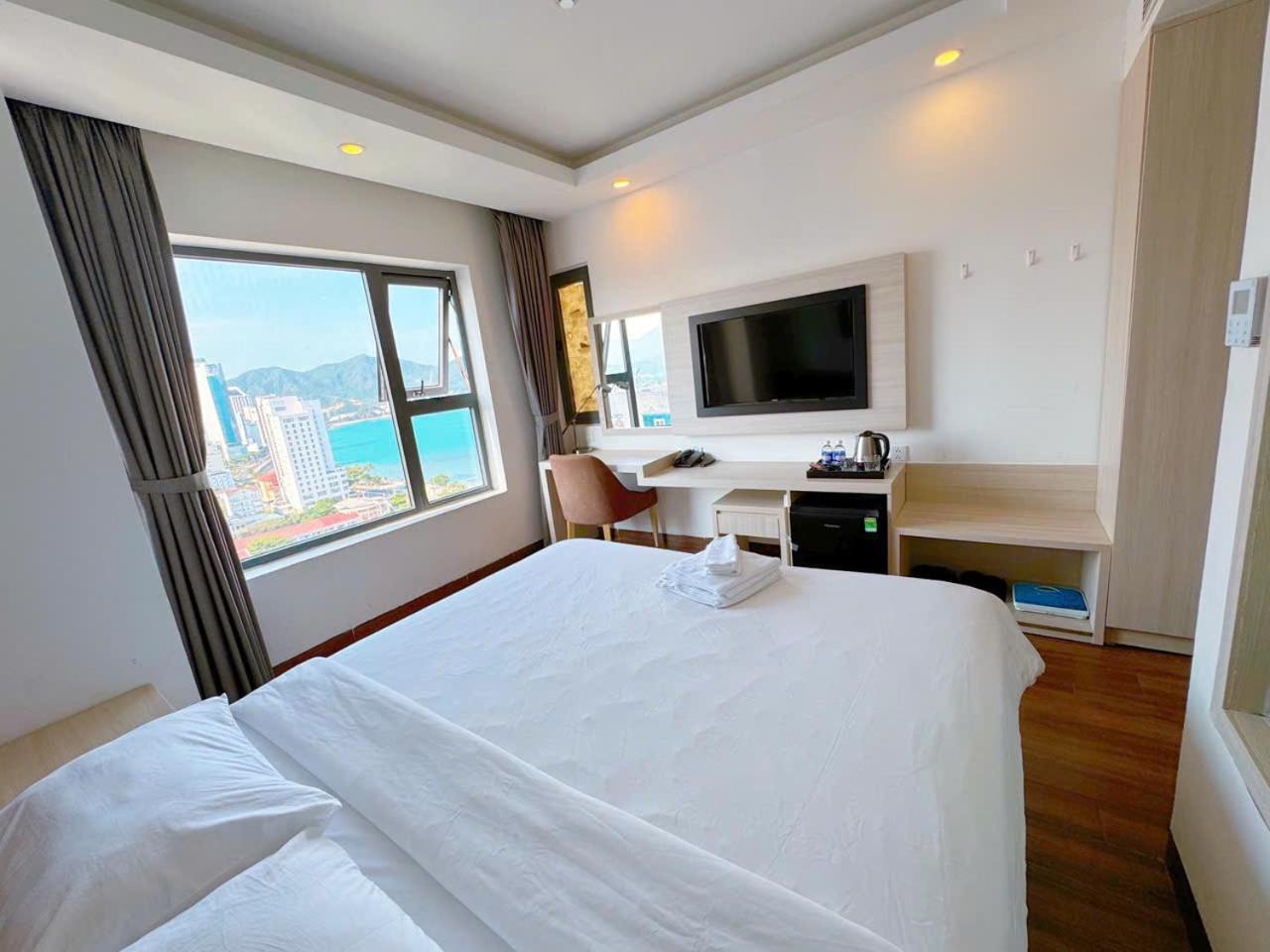 Putin Hotel Nha Trang Luaran gambar